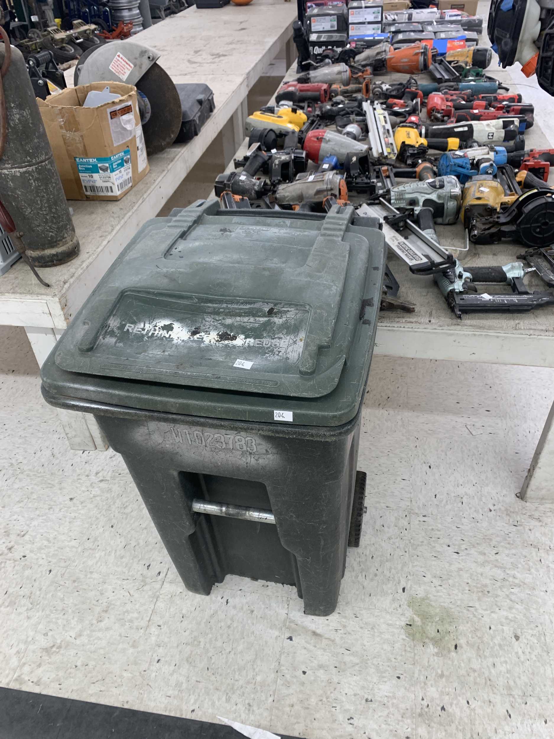 Auction image