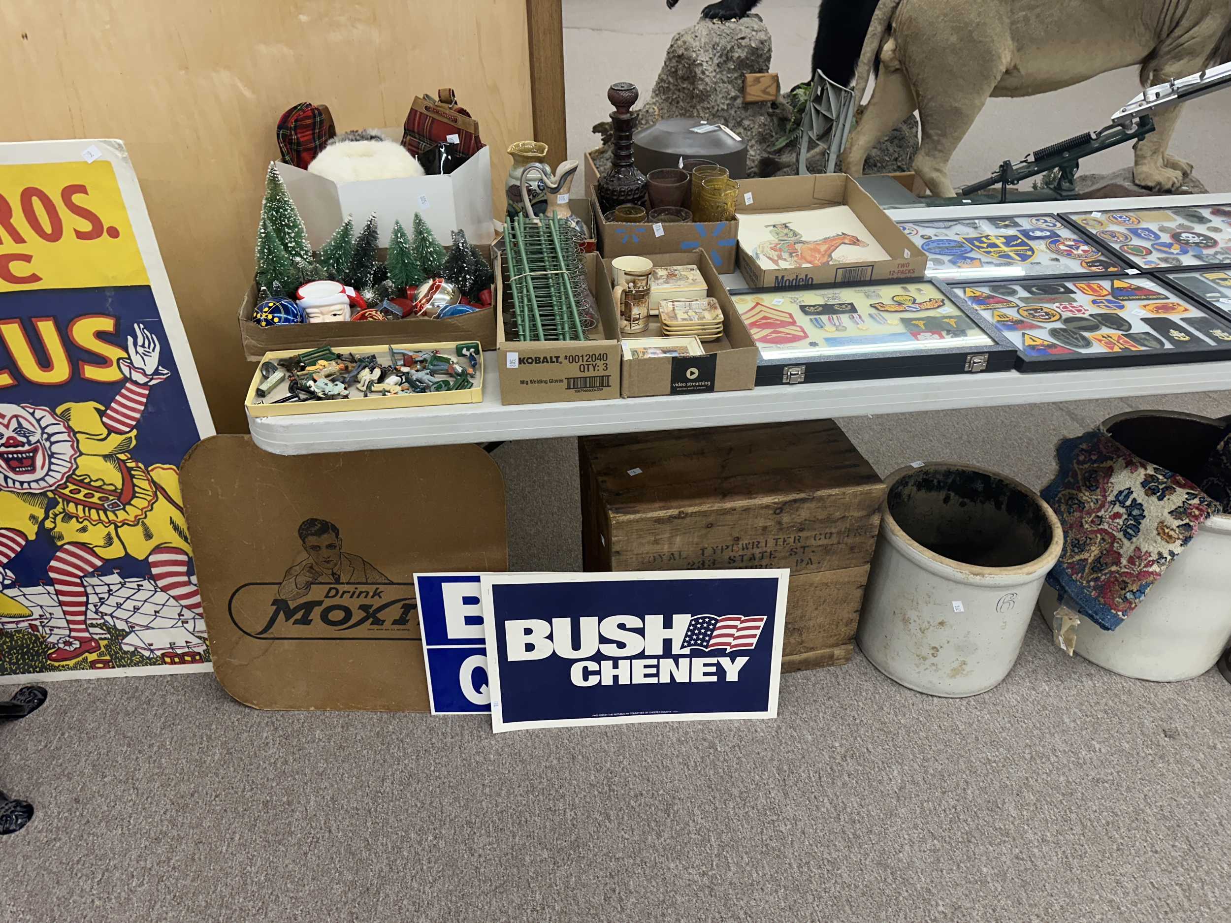 Auction image