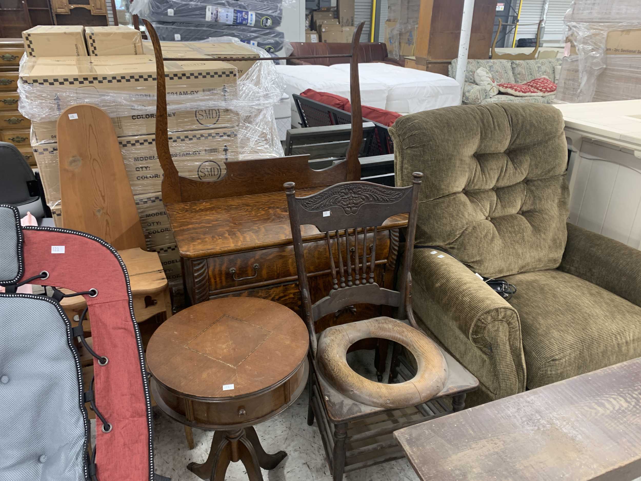 Auction image