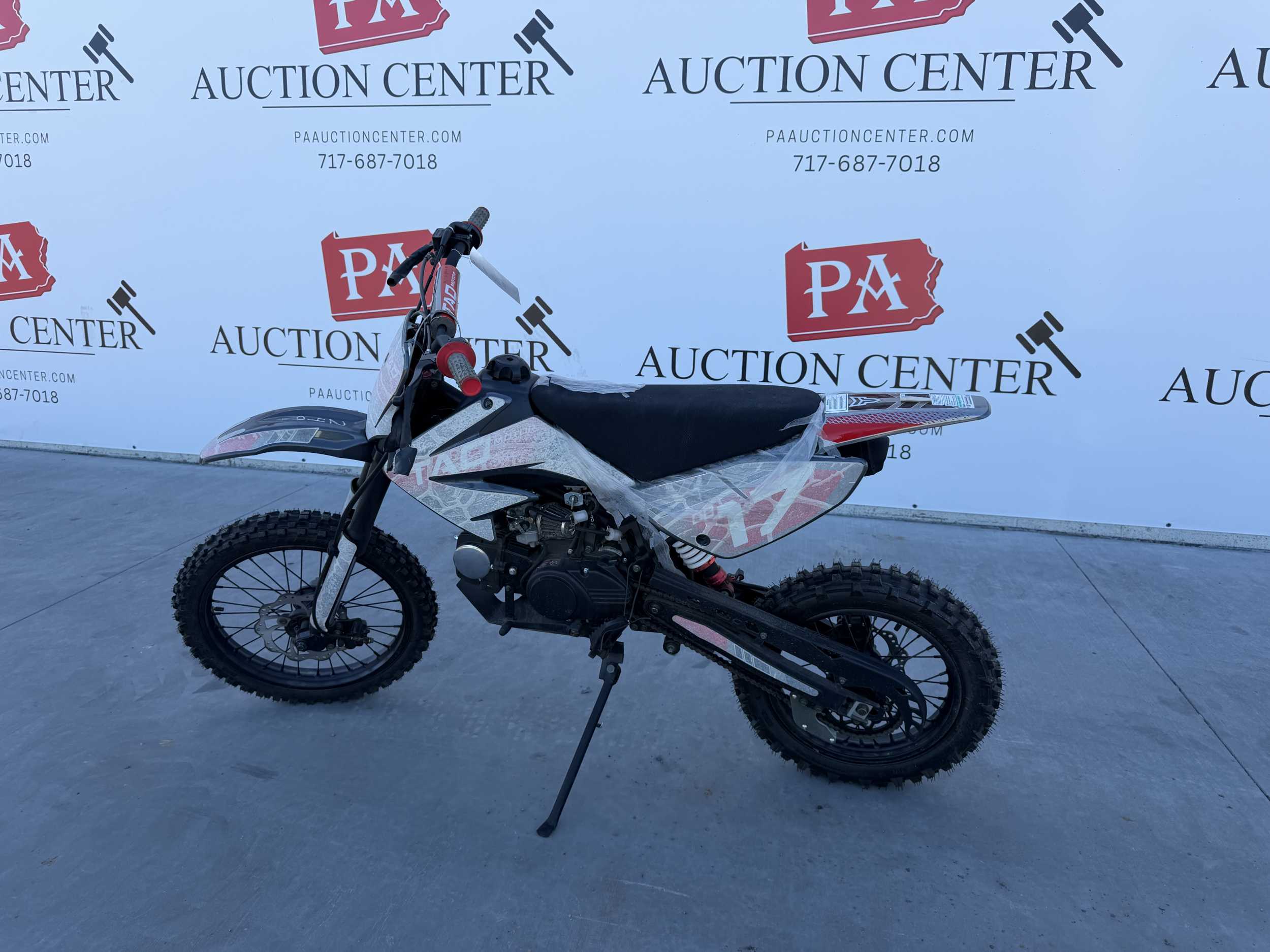 Auction image