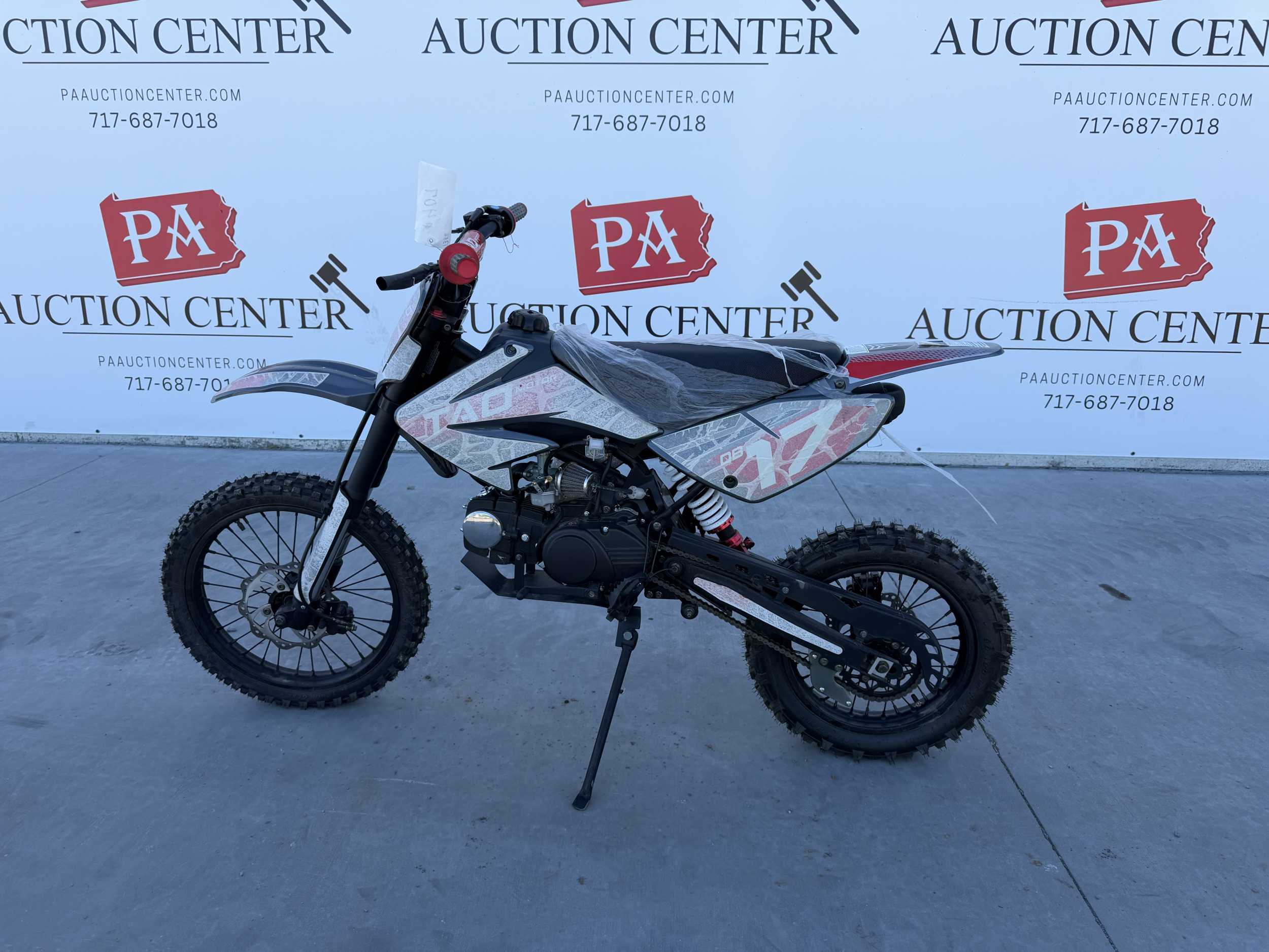 Auction image