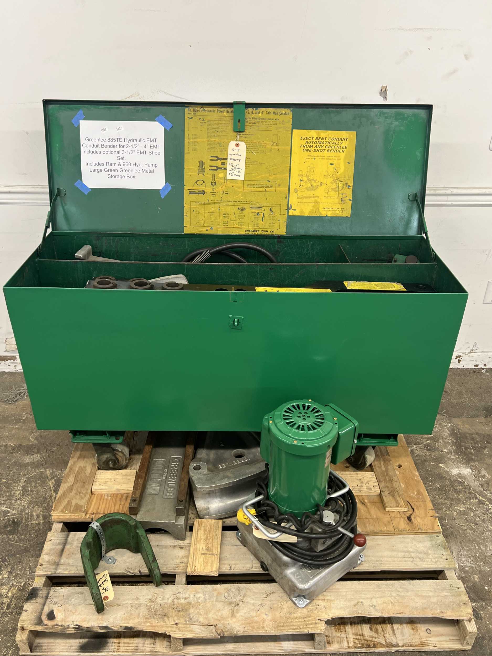 Auction image