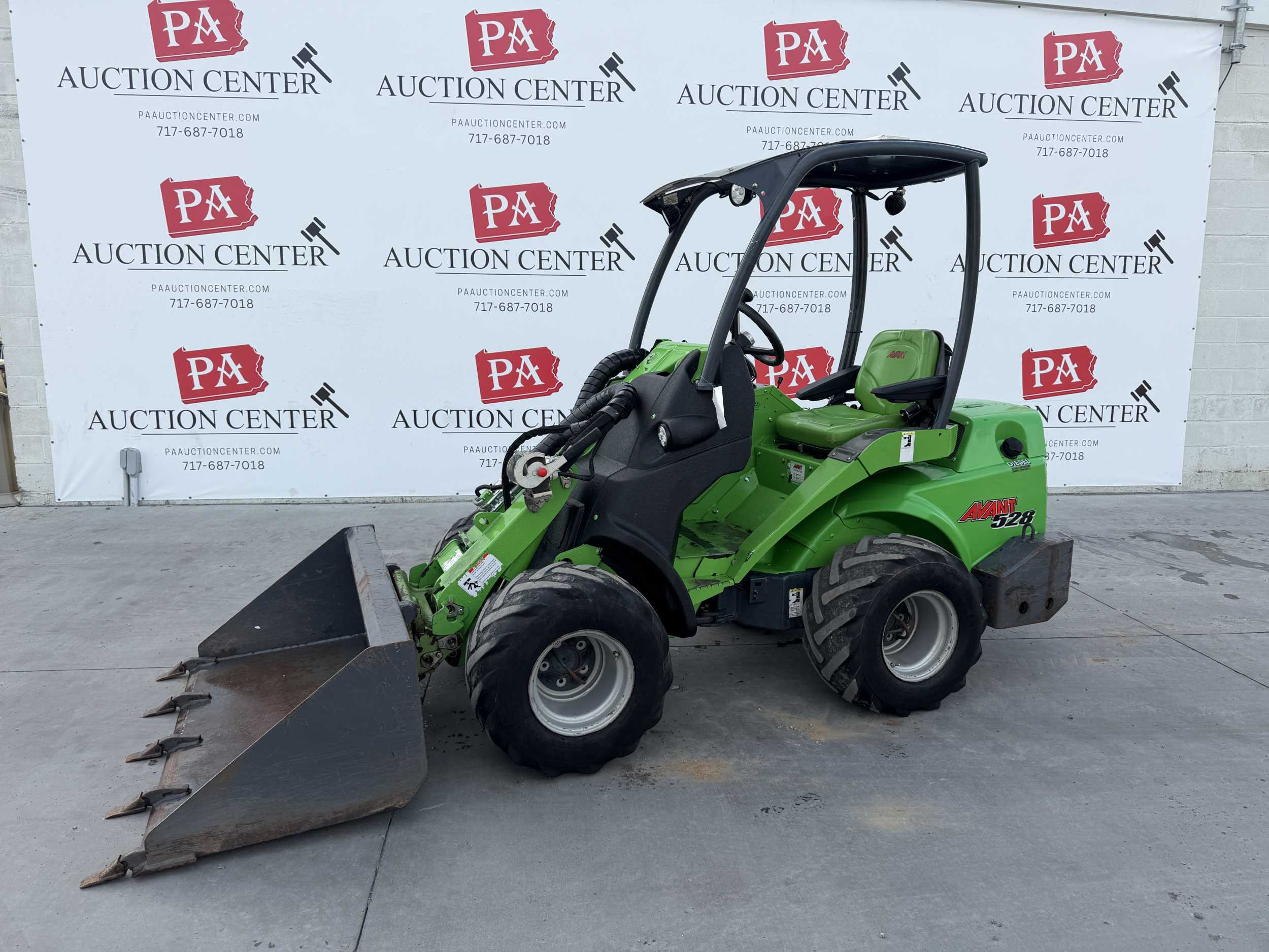 Auction image